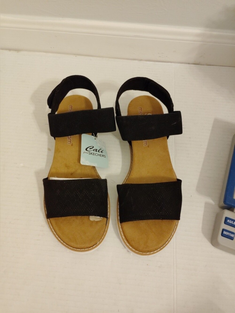 Skechers Black Women' Two-Strap Open-Toe Sandals 7.5